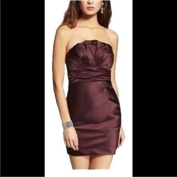 Express Strapless Pleated Dress size 4 - Picture 7 of 10